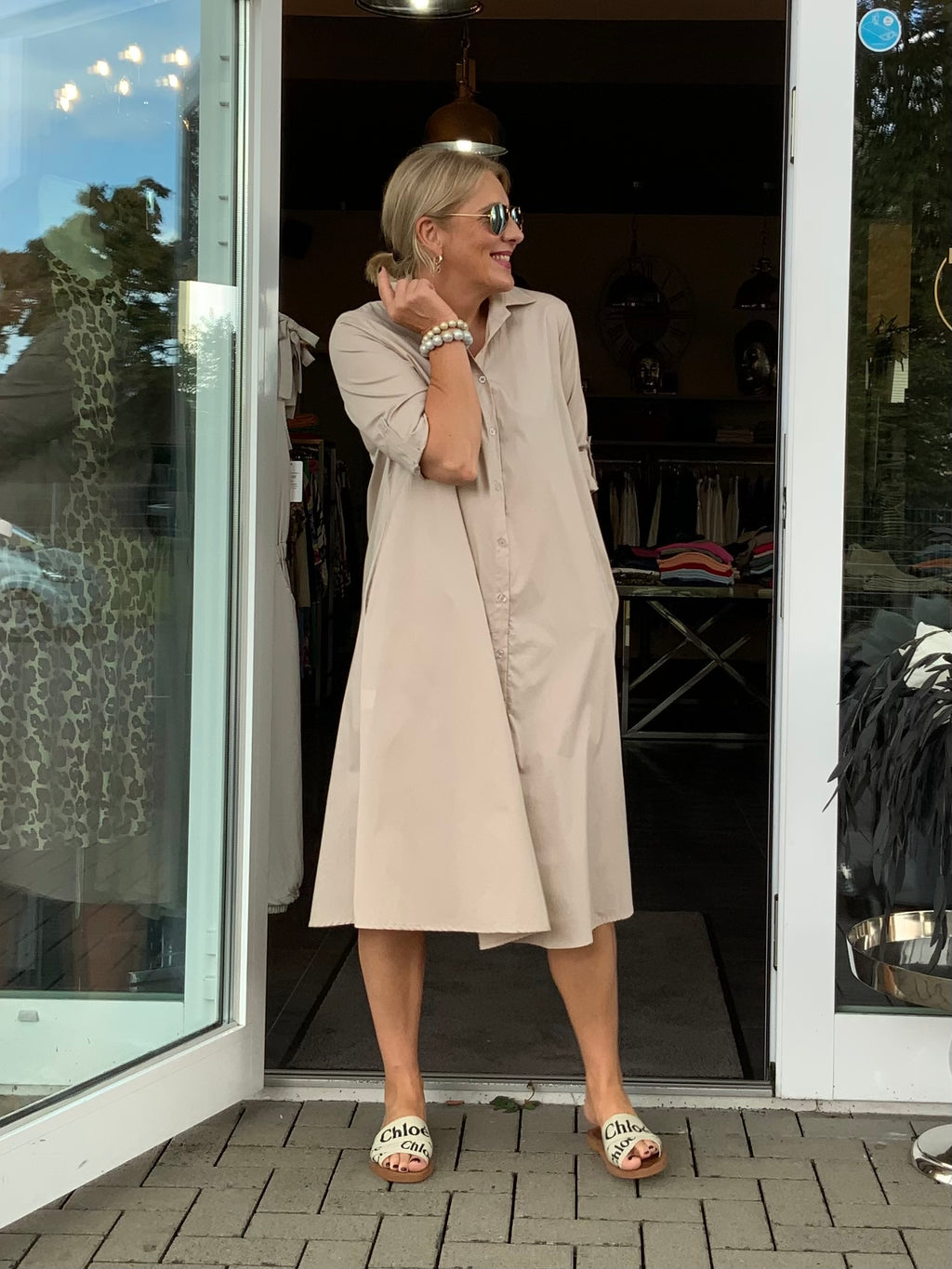 Hemdblusenkleid in Beige